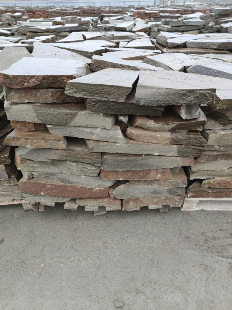 Плитняк песчаник серо-зелёный для мощения 60-65 мм купить в Карабаше