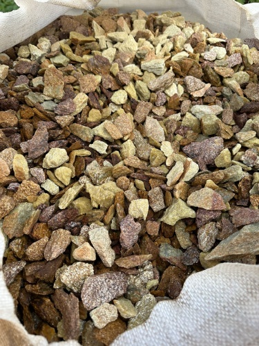 Златолит персиковый декоративная каменная крошка купить в Карабаше