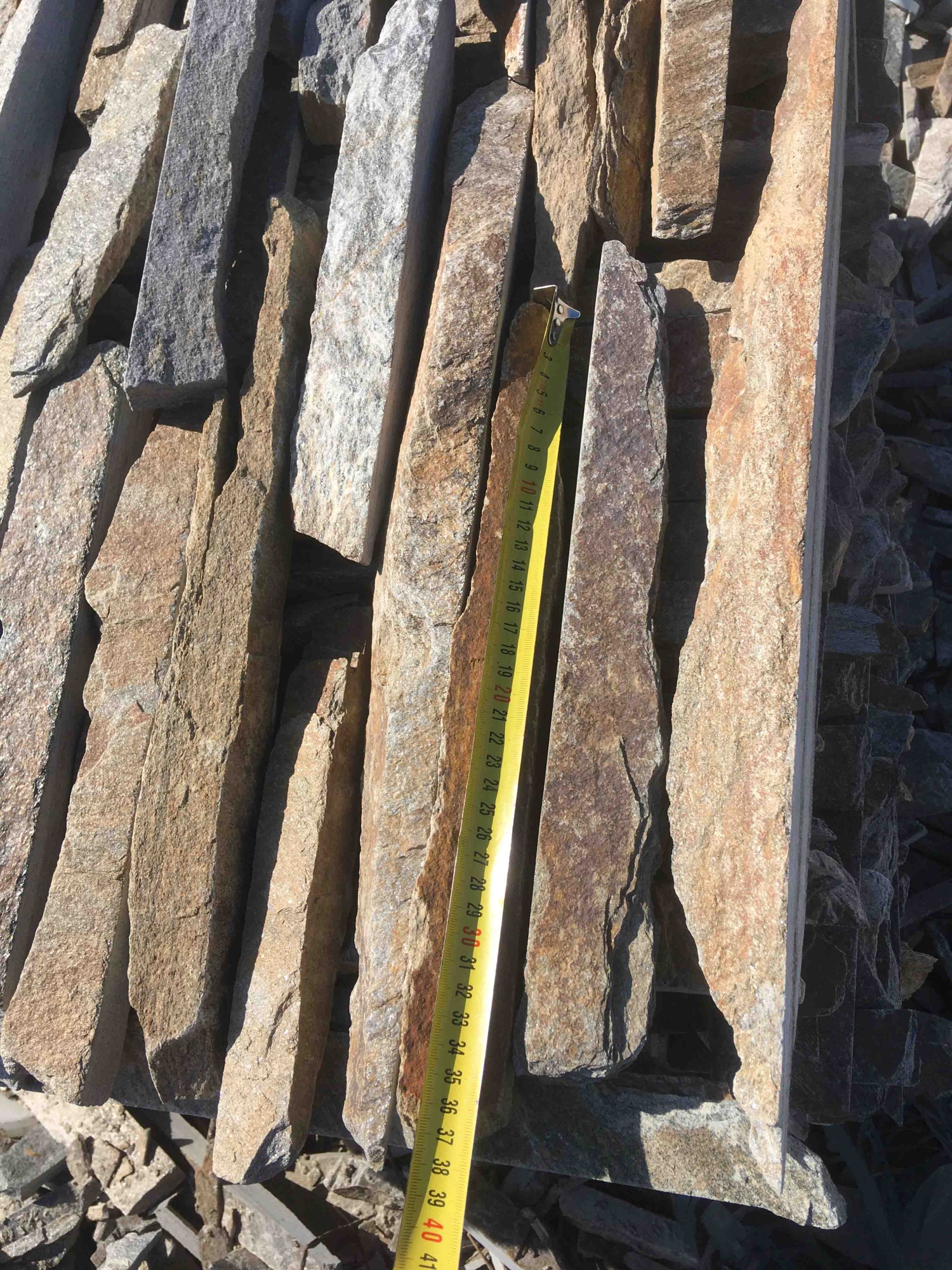 Горбушка златолит мультиколор для облицовки купить в Карабаше