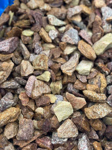 Златолит персиковый декоративная каменная крошка купить в Карабаше