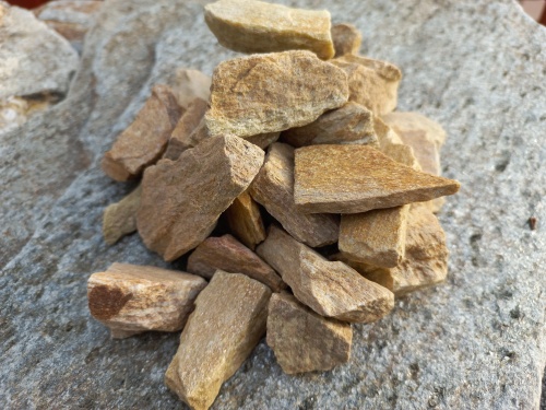 Златолит жёлтый декоративная каменная крошка купить в Карабаше