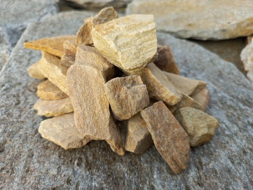 Златолит жёлтый декоративная каменная крошка купить в Карабаше