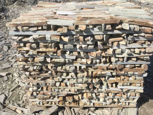 Горбушка златолит золотистый для облицовки купить в Карабаше