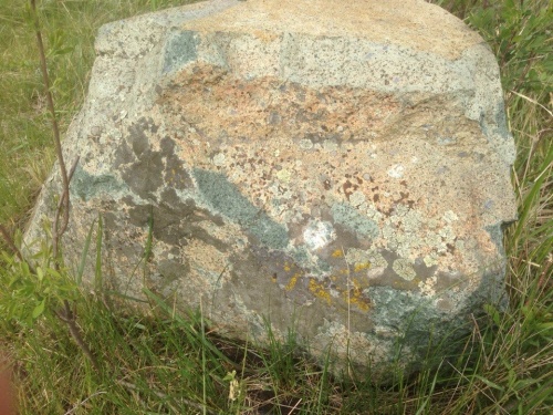 Гигантские зелёные валуны для ландшафтного дизайна весом более 5 тонн купить в Карабаше