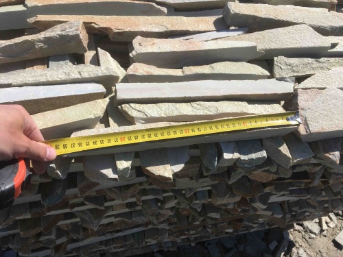 Горбушка златолит золотистый для облицовки купить в Карабаше