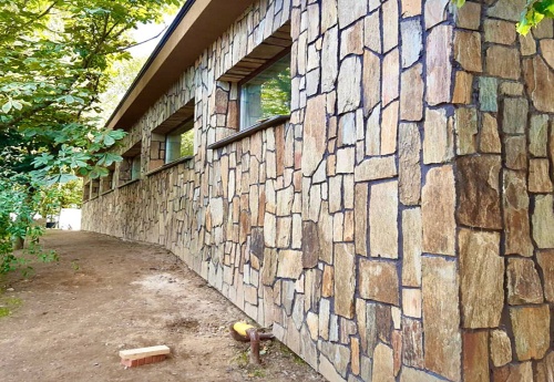 Плитняк кора дерева для цоколя, отмостки купить в Карабаше